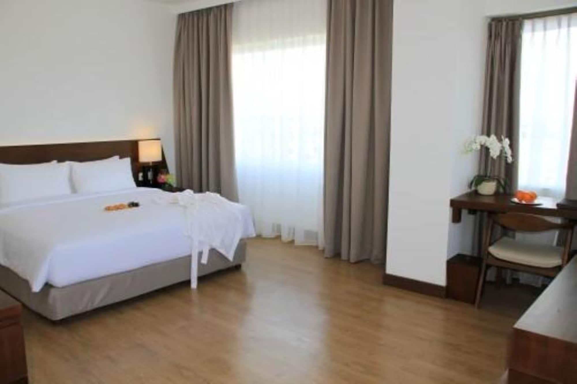 D'Primahotel Τάνγκερανγκ Εξωτερικό φωτογραφία