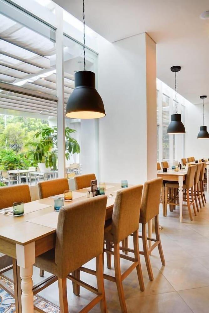 D'Primahotel Τάνγκερανγκ Εξωτερικό φωτογραφία