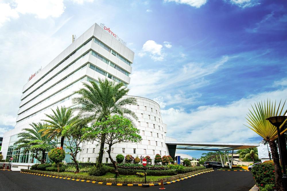 D'Primahotel Τάνγκερανγκ Εξωτερικό φωτογραφία