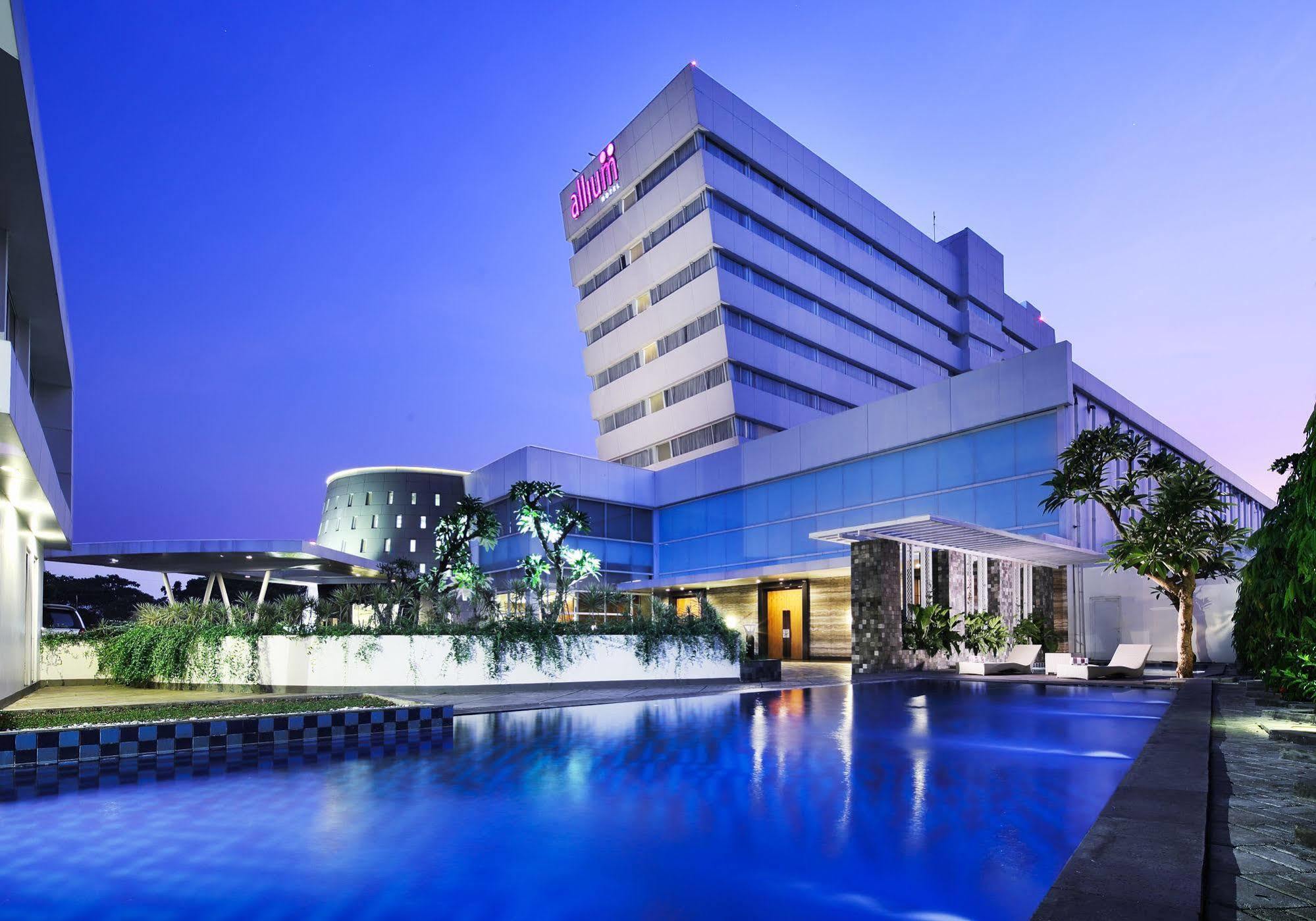 D'Primahotel Τάνγκερανγκ Εξωτερικό φωτογραφία
